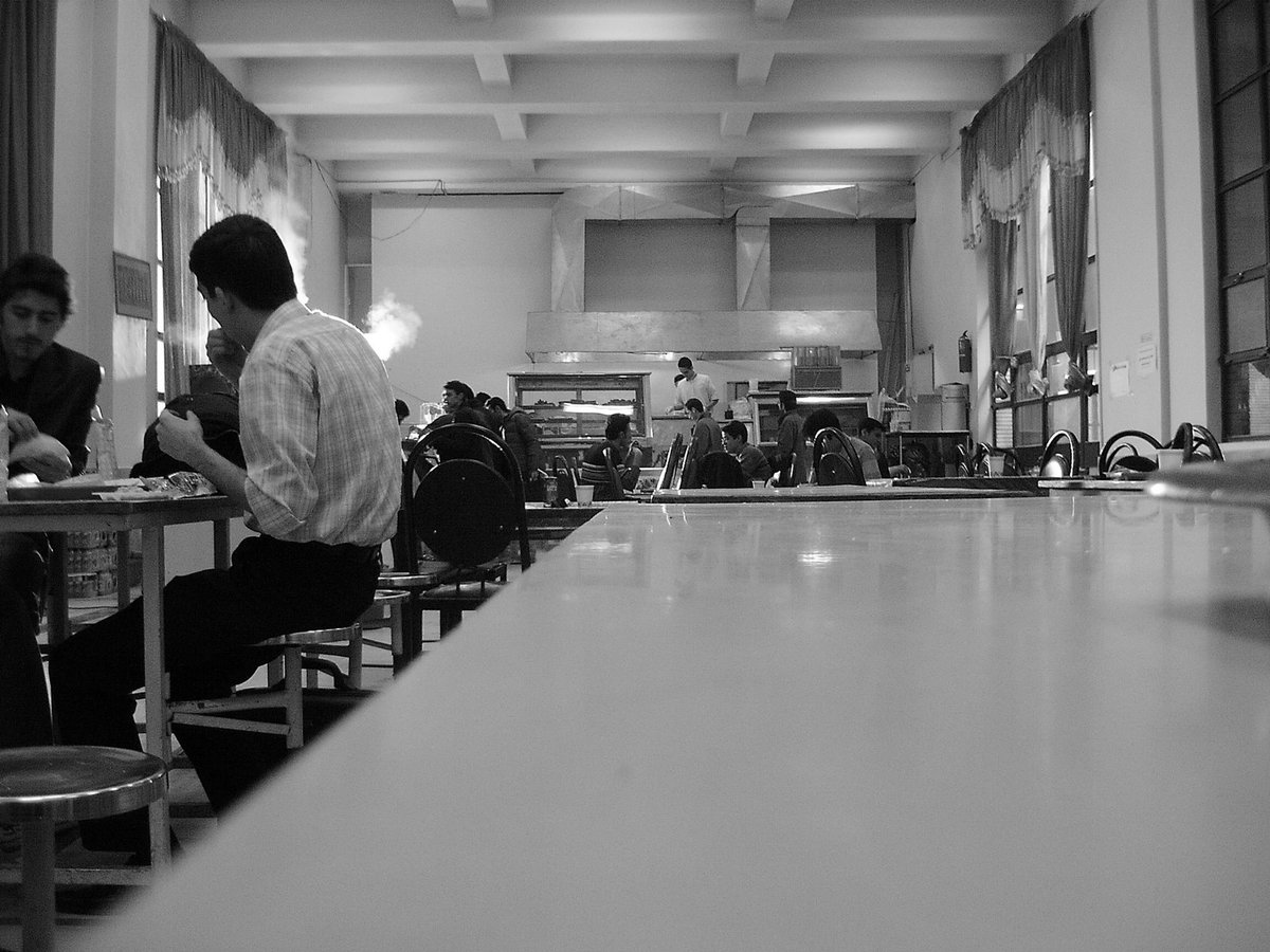 Amirkabir University, Boys Buffet