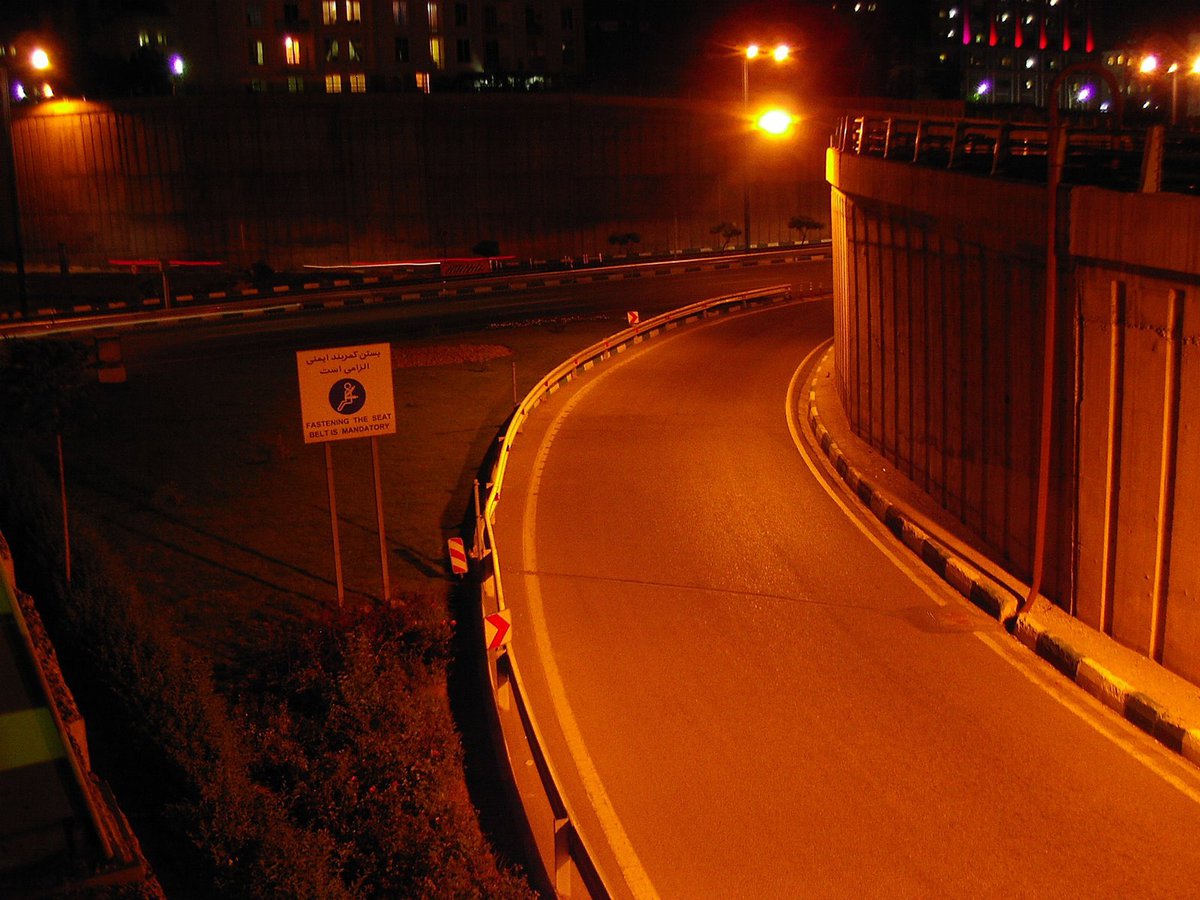 fasten while turning